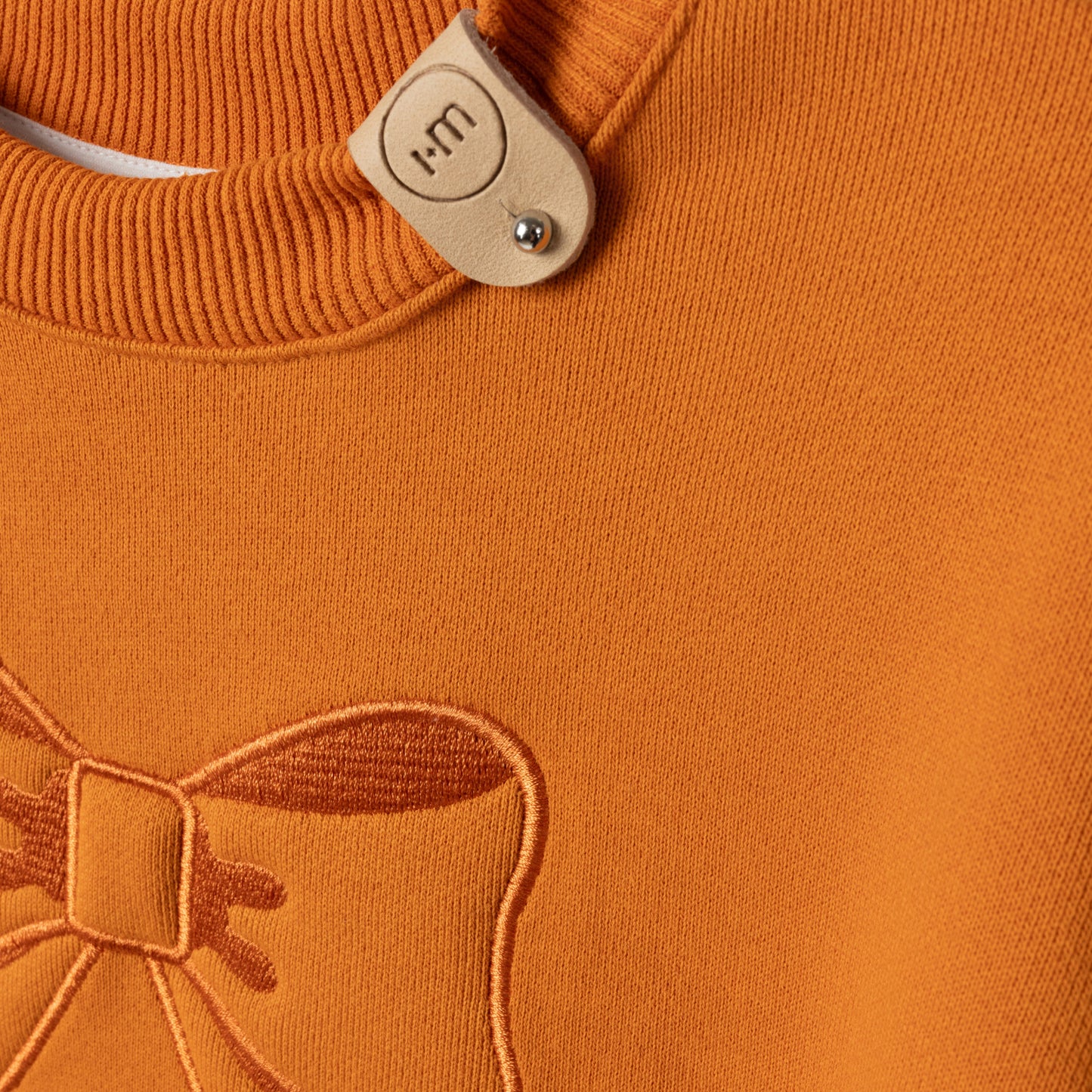 TUFTED BOW SWEAT DRESS RUST