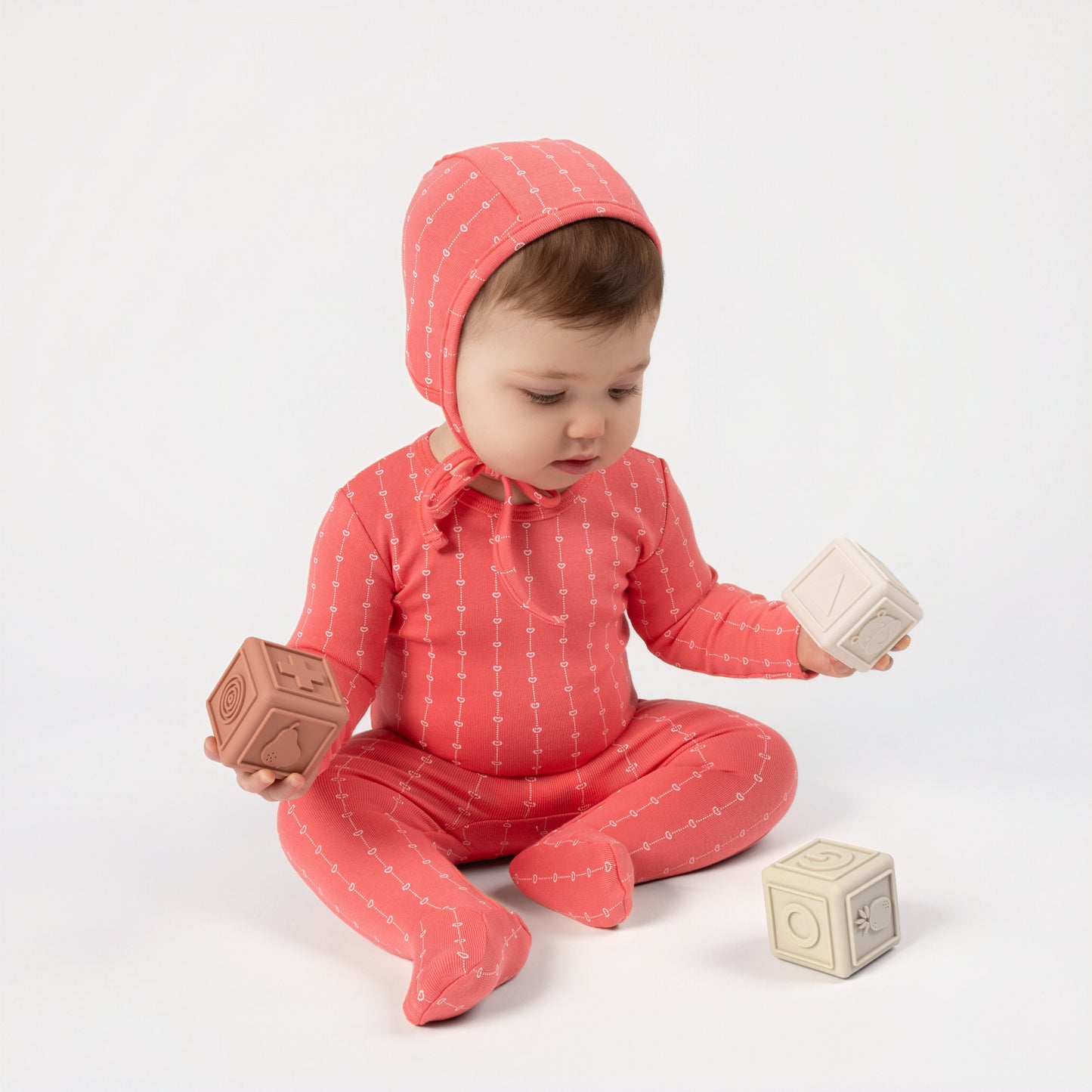 HEART STRIPED FOOTIE CORAL