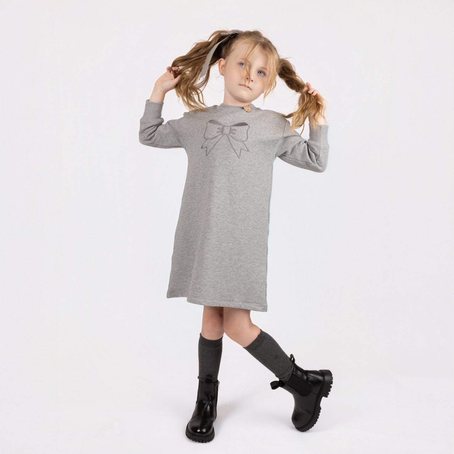 TUFTED BOW SWEAT DRESS GREY